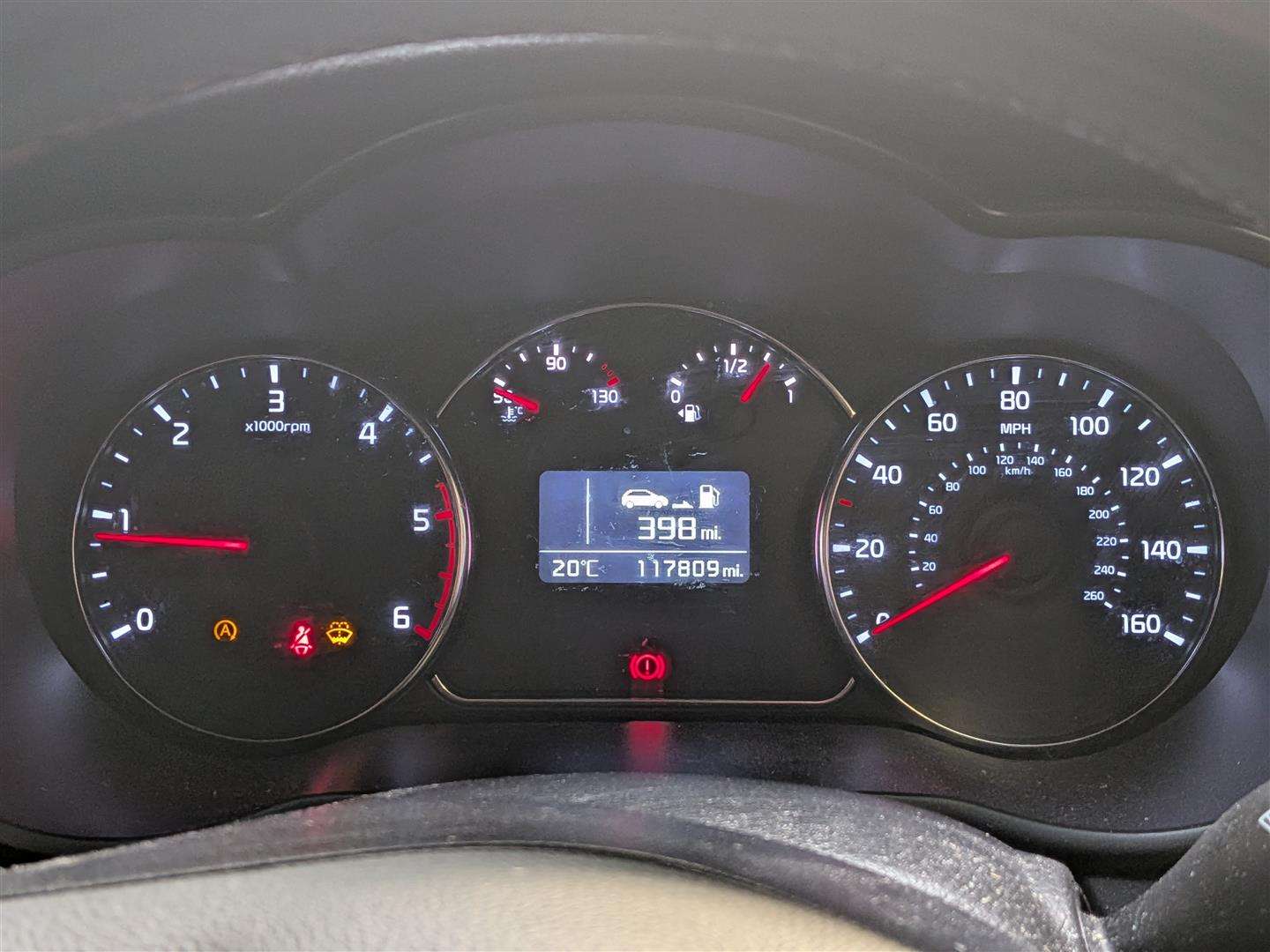 <p>2014 KIA CARENS 2 ECODYNAMICS CRDI</p>