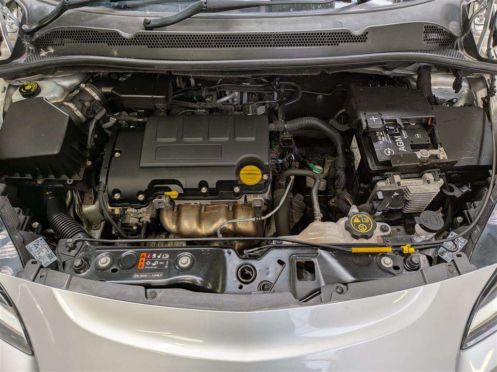 <p>2019 VAUXHALL CORSA GRIFFIN</p>
