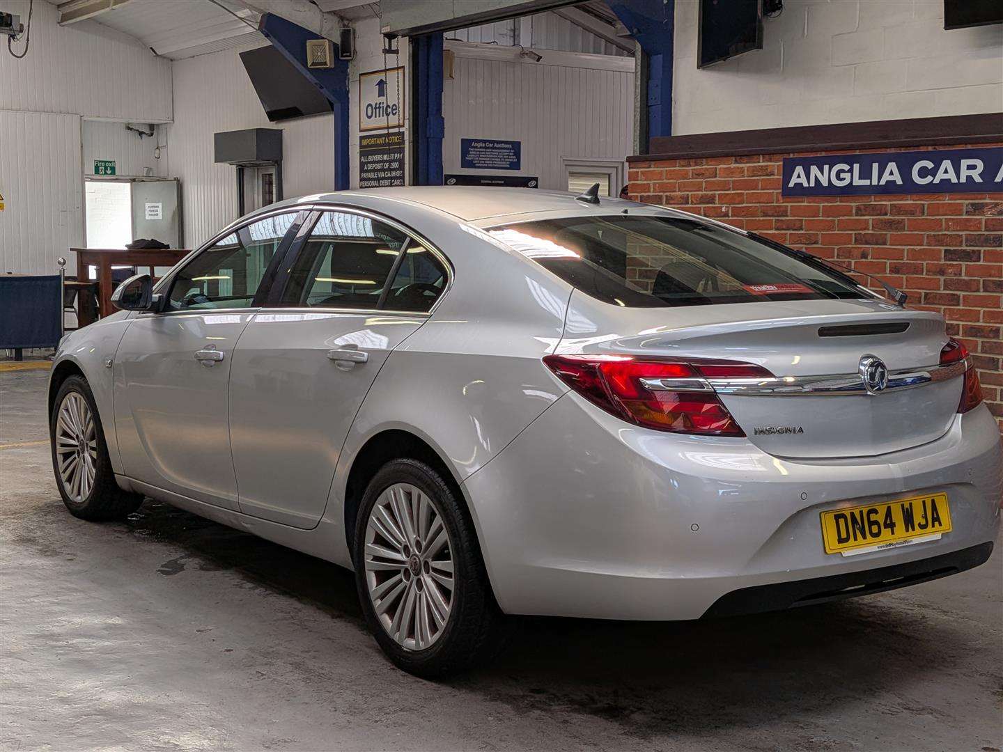 <p>2014 VAUXHALL INSIGNIA TECH LINE S/S</p>