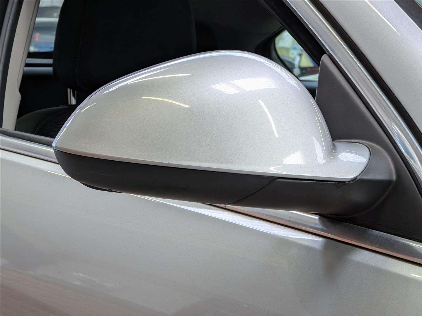 <p>2014 VAUXHALL INSIGNIA TECH LINE S/S</p>