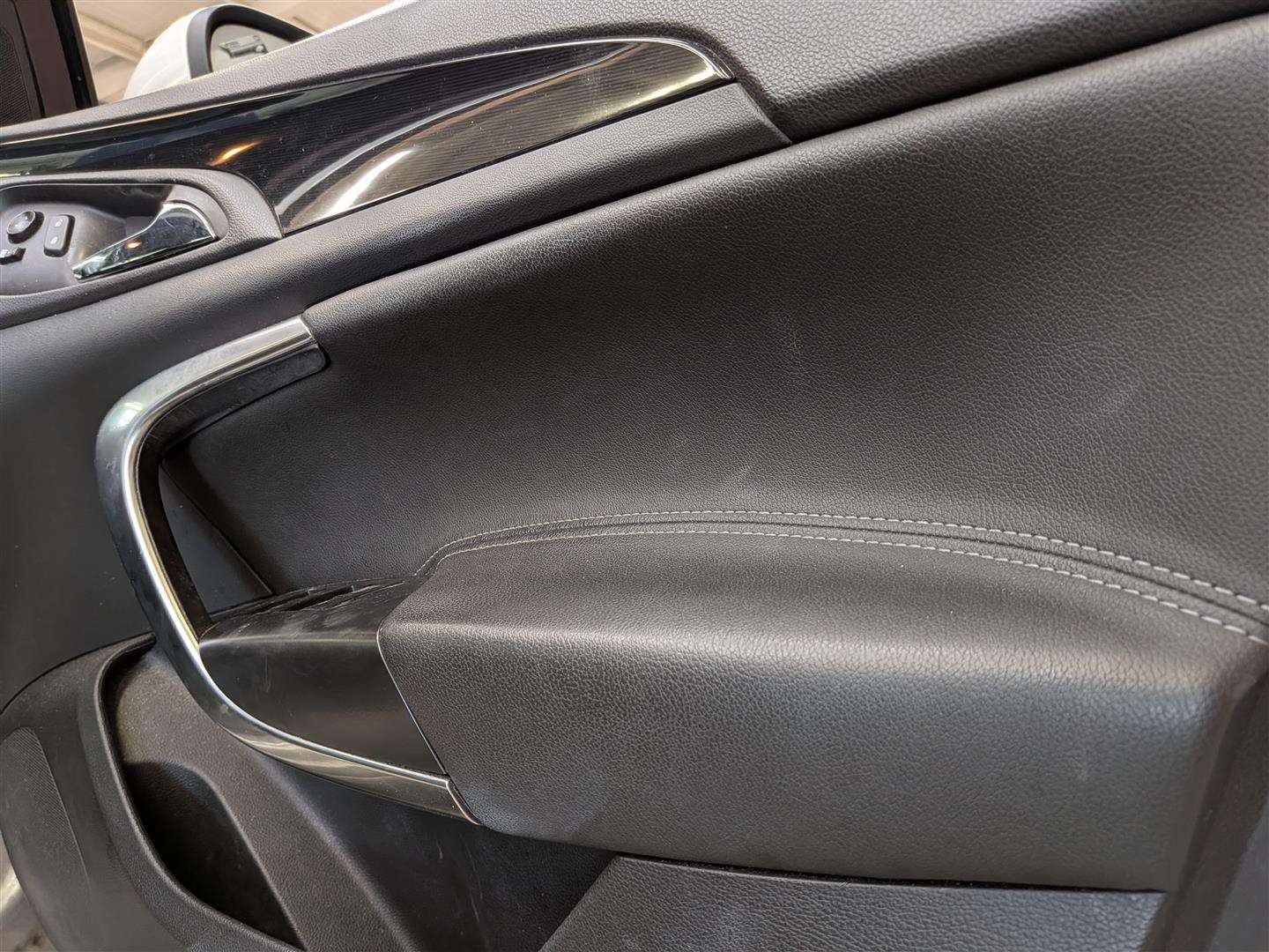 <p>2014 VAUXHALL INSIGNIA TECH LINE S/S</p>