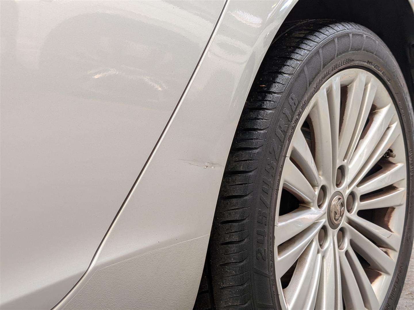 <p>2014 VAUXHALL INSIGNIA TECH LINE S/S</p>
