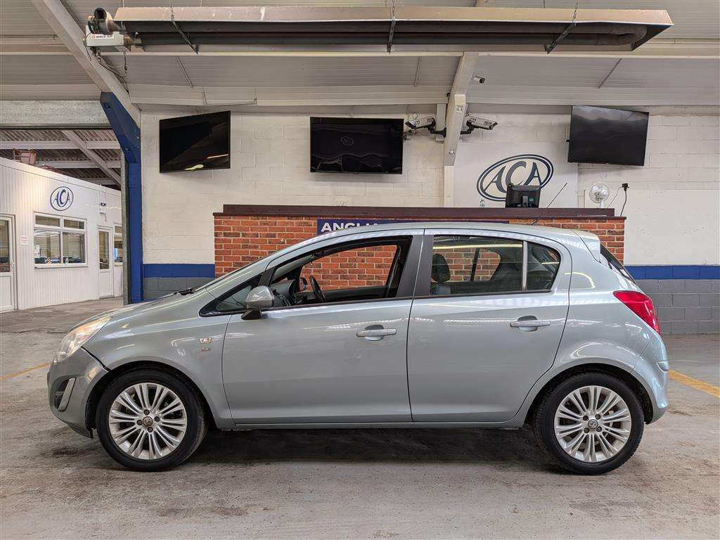 <p>2011 VAUXHALL CORSA SE</p>