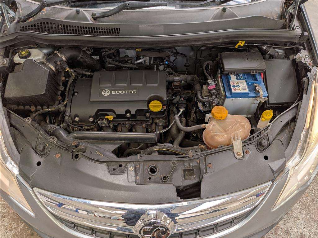 <p>2011 VAUXHALL CORSA SE</p>
