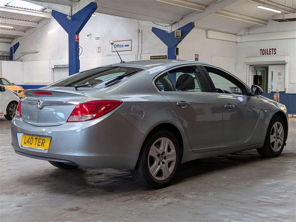 <p>2011 VAUXHALL INSIGNIA EXCLUSIV</p>