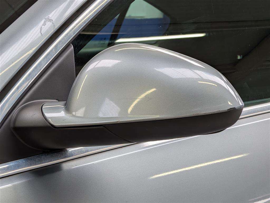 <p>2011 VAUXHALL INSIGNIA EXCLUSIV</p>