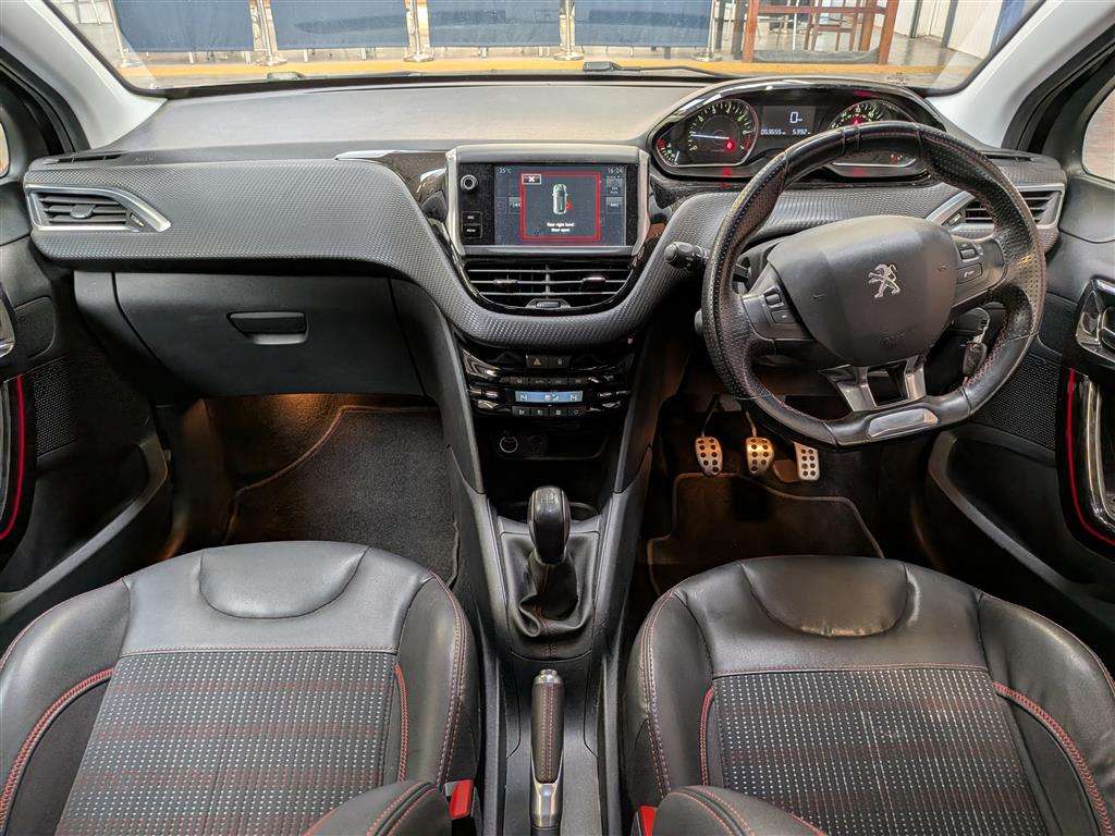 <p>2015 PEUGEOT 208 GT LINE S/S</p>