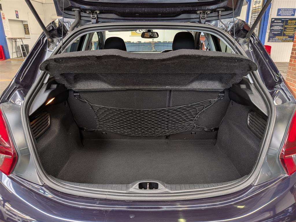 <p>2015 PEUGEOT 208 GT LINE S/S</p>