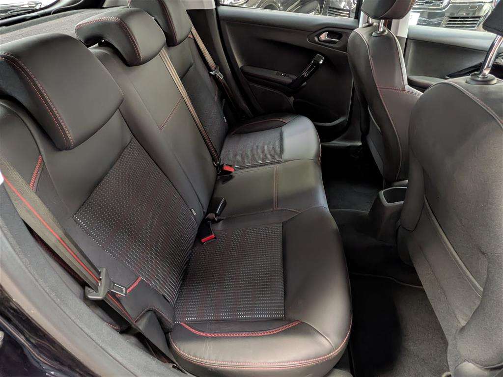 <p>2015 PEUGEOT 208 GT LINE S/S</p>
