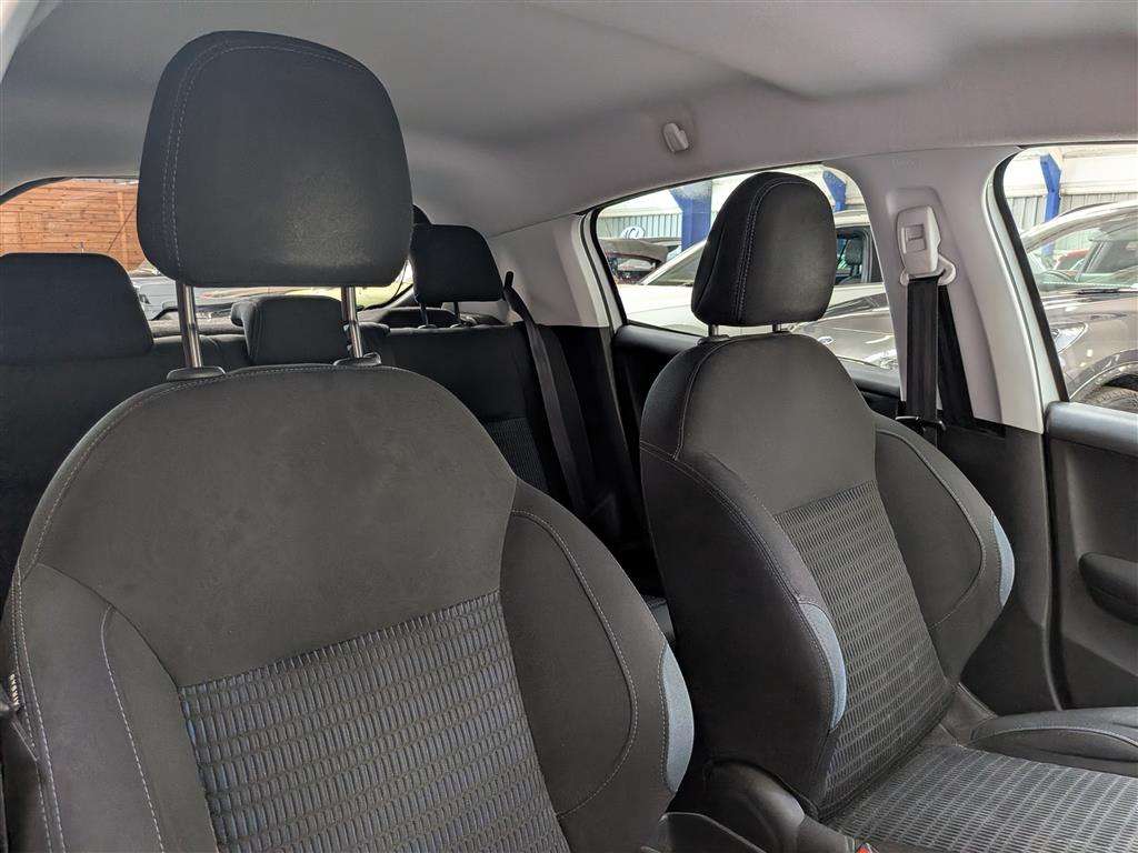 <p>2014 PEUGEOT 208 ALLURE</p>