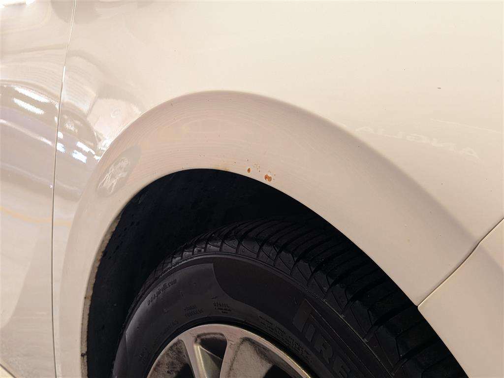 <p>2014 PEUGEOT 208 ALLURE</p>