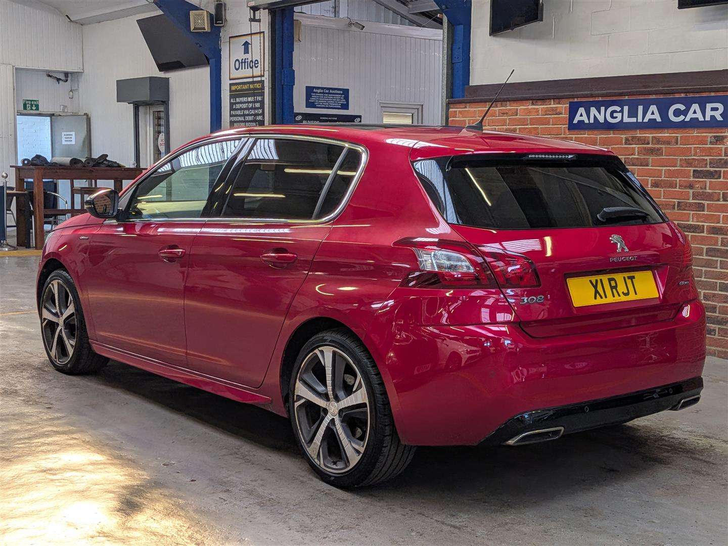 <p>2017 PEUGEOT 308 GT LINE S/S</p>