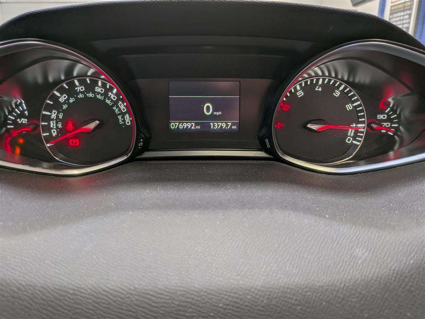 <p>2017 PEUGEOT 308 GT LINE S/S</p>