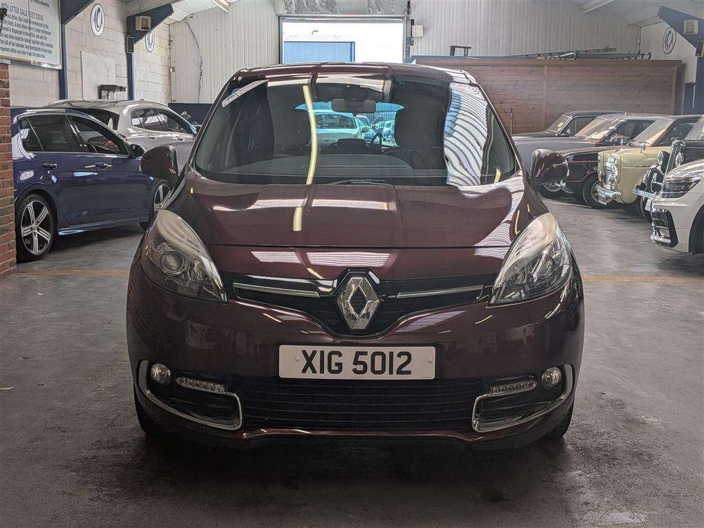 <p>2014 RENAULT GRAND SCENIC DY-QUE T-T D</p>