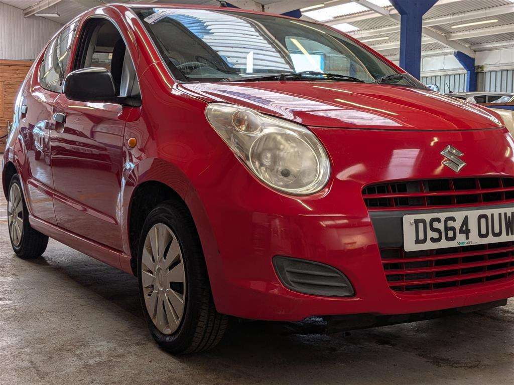 <p>2014 SUZUKI ALTO SZ</p>