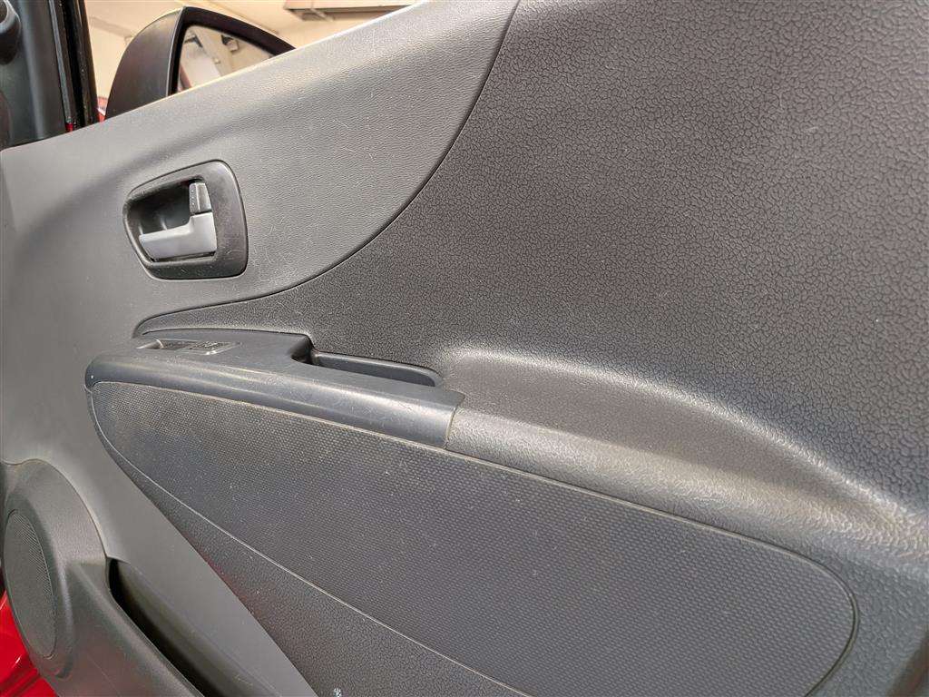 <p>2014 SUZUKI ALTO SZ</p>