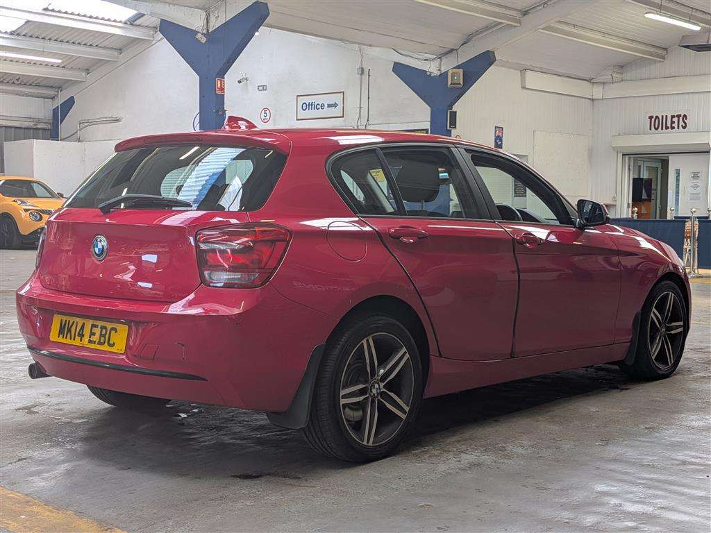 <p>2014 BMW 120D SPORT</p>
