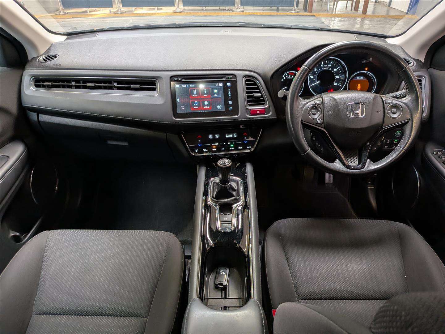 <p>2016 HONDA HR-V SE I-VTEC</p>