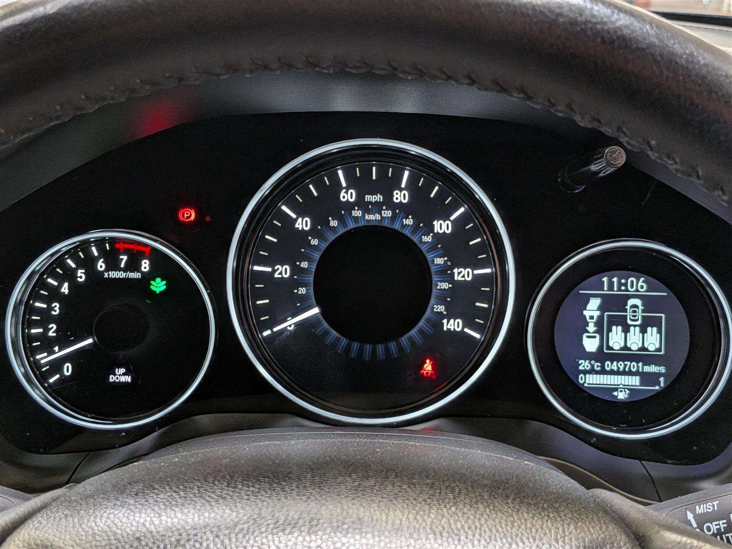 <p>2016 HONDA HR-V SE I-VTEC</p>