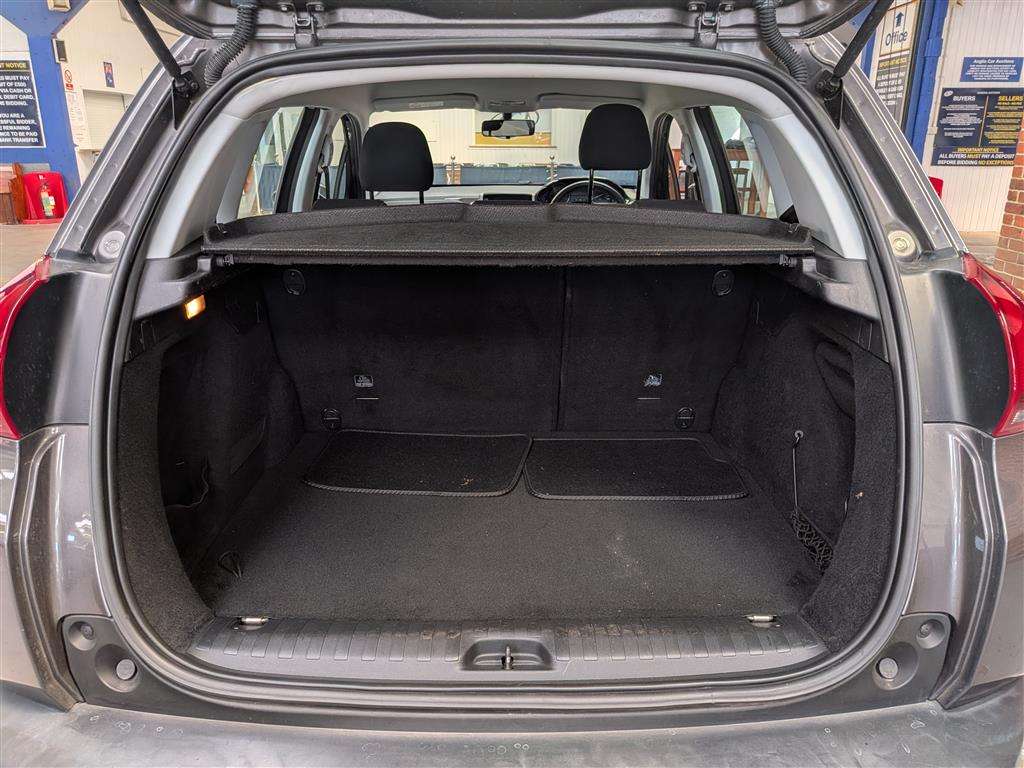 <p>2016 PEUGEOT 2008 ACTIVE BLUE HDI</p>
