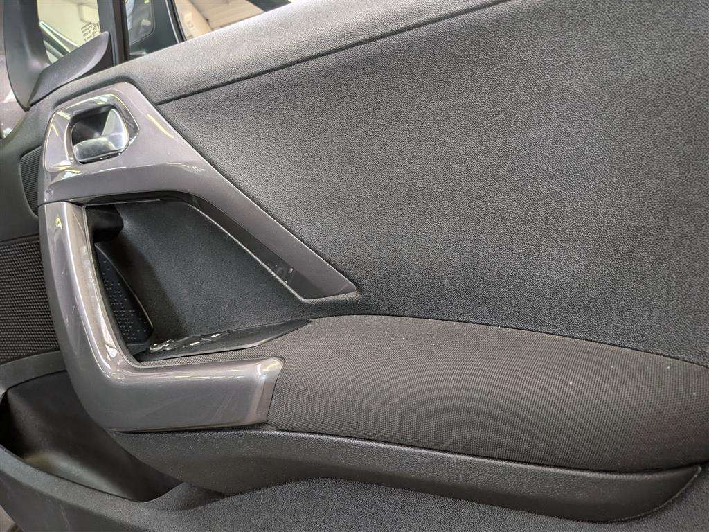 <p>2016 PEUGEOT 2008 ACTIVE BLUE HDI</p>