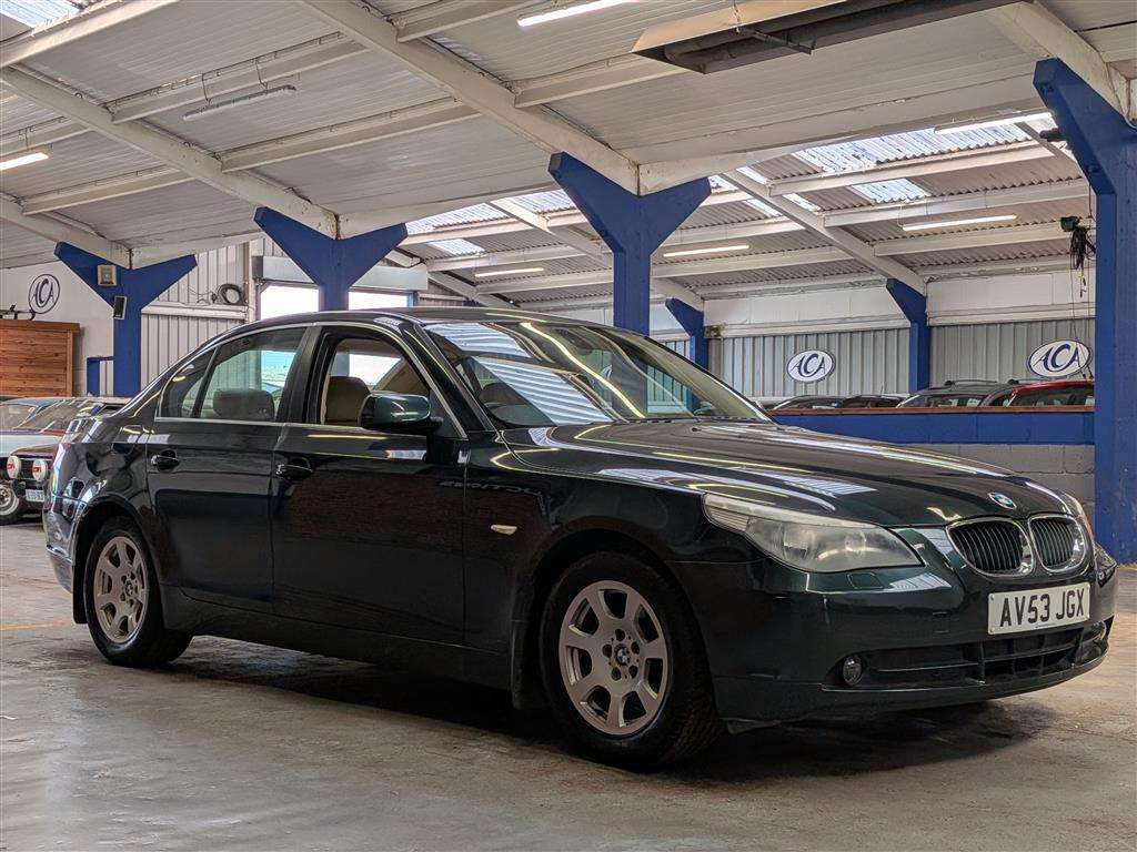 <p>2003 BMW 520I SE AUTO</p>