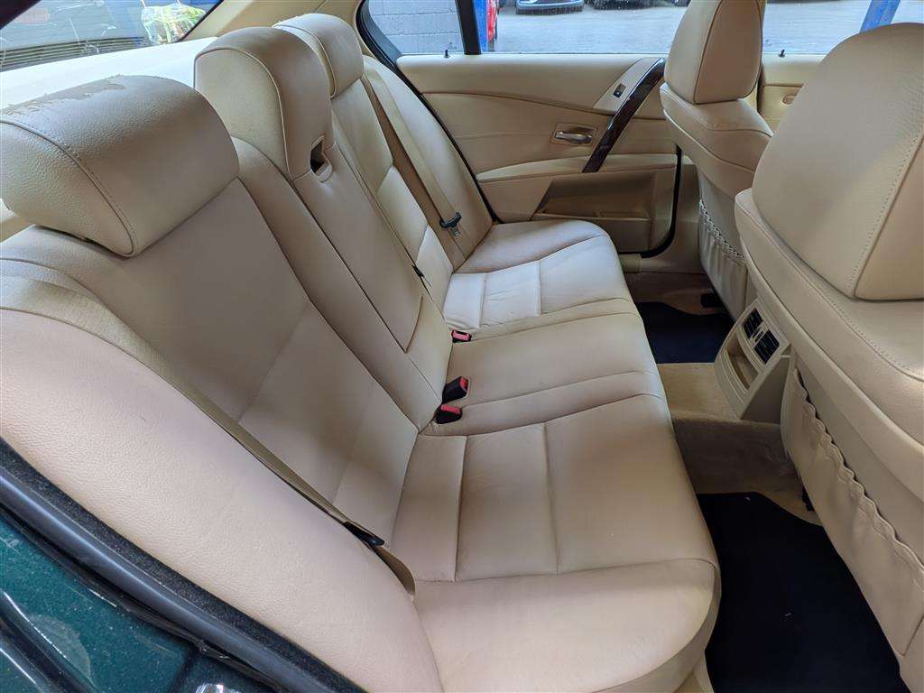 <p>2003 BMW 520I SE AUTO</p>
