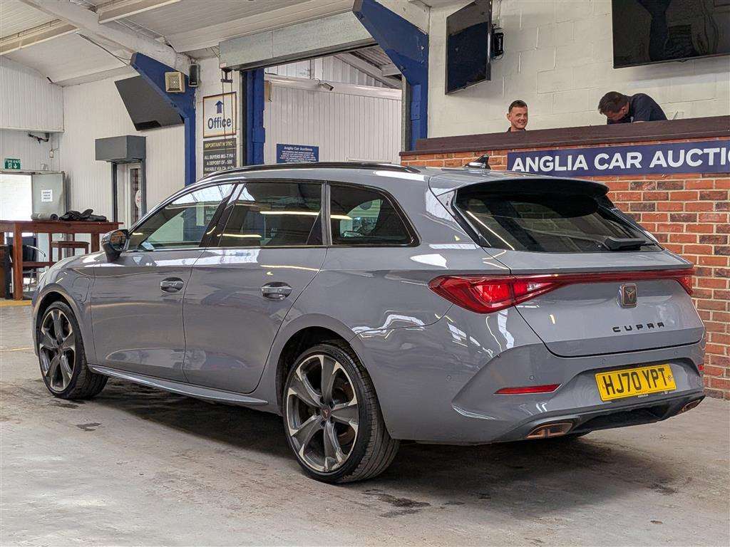 <p>2020 CUPRA LEON FIRST EDITION PHEV S</p>