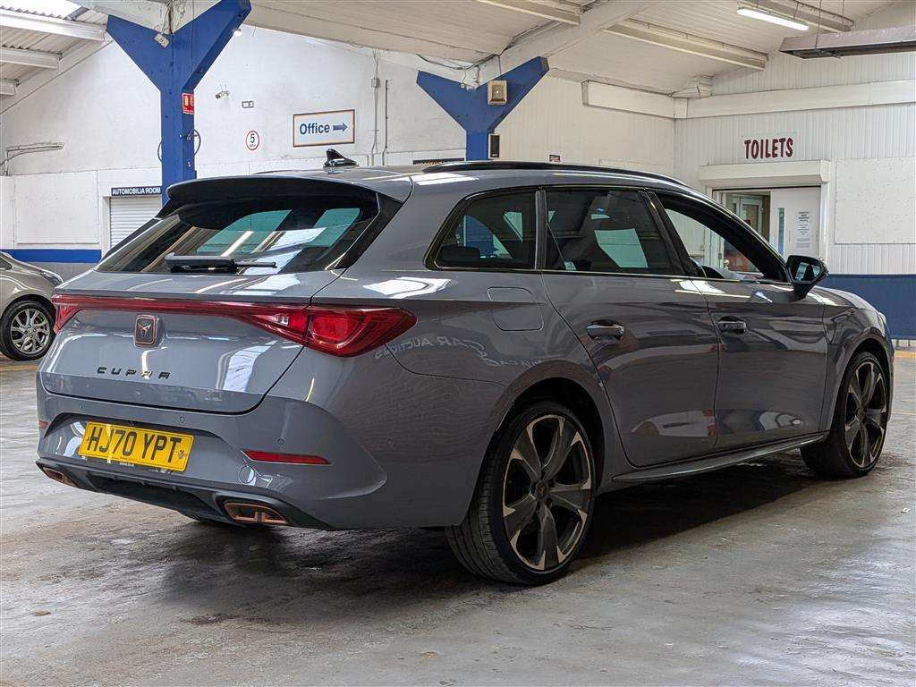 <p>2020 CUPRA LEON FIRST EDITION PHEV S</p>