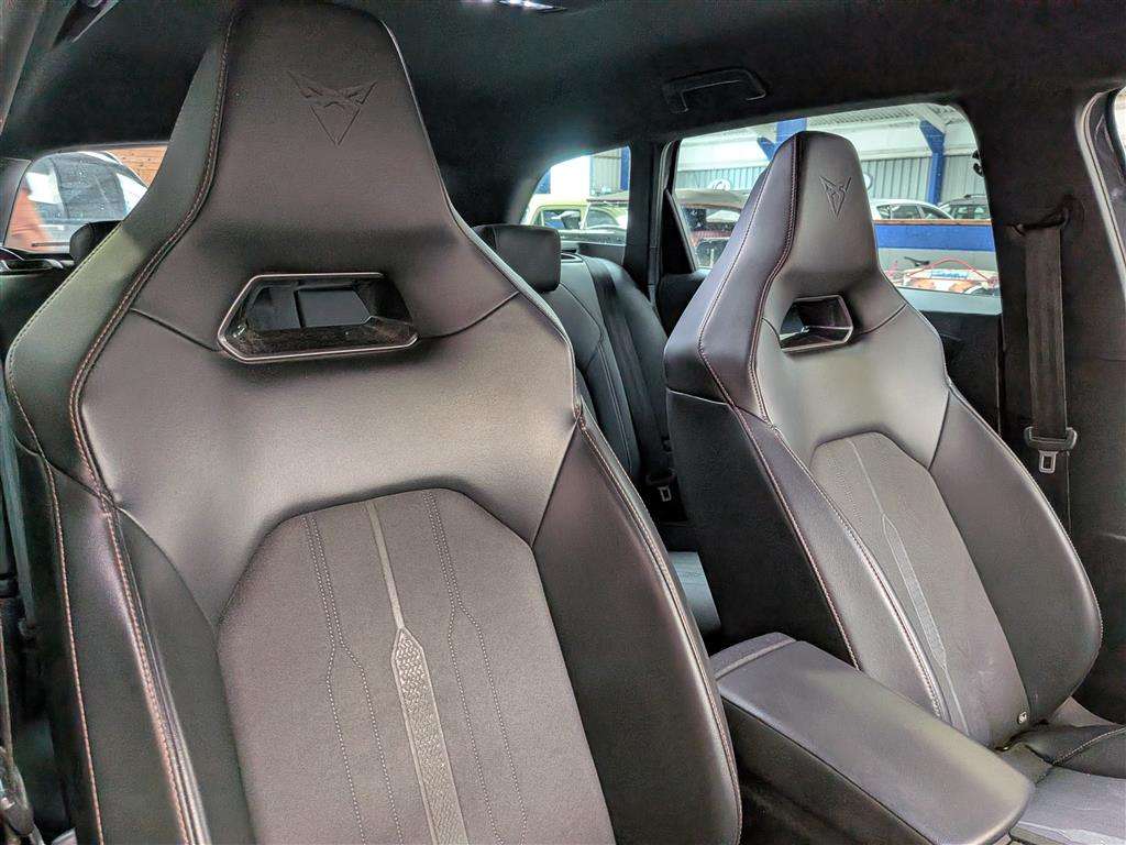 <p>2020 CUPRA LEON FIRST EDITION PHEV S</p>