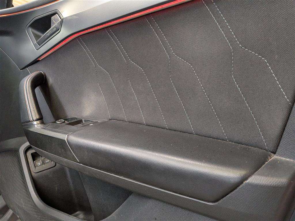 <p>2020 CUPRA LEON FIRST EDITION PHEV S</p>