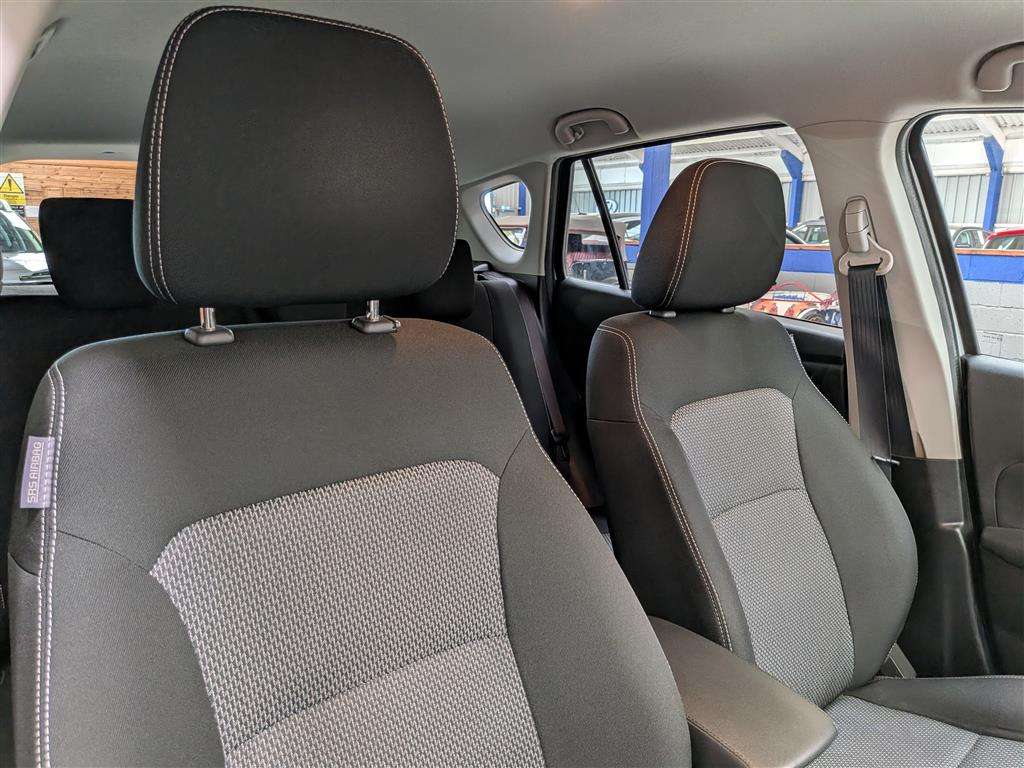 <p>2014 SUZUKI SX4 S-CROSS SZ-T DDIS</p>