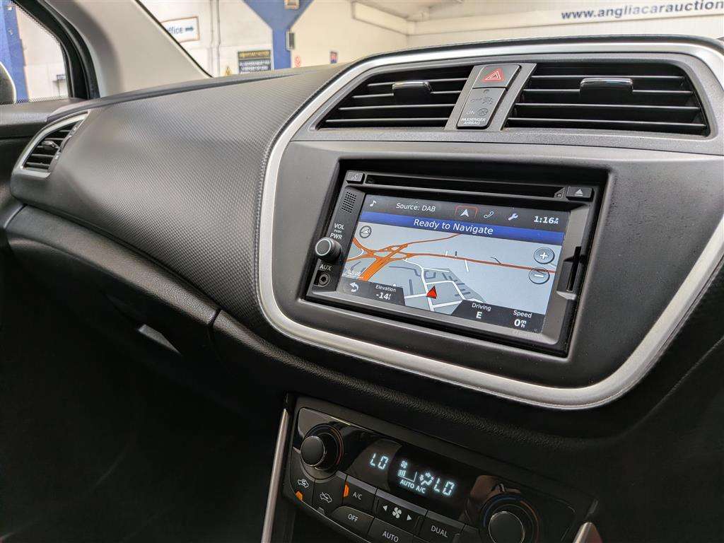 <p>2014 SUZUKI SX4 S-CROSS SZ-T DDIS</p>