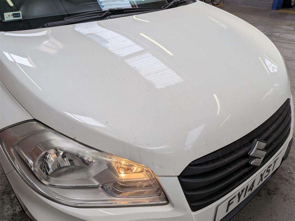 <p>2014 SUZUKI SX4 S-CROSS SZ-T DDIS</p>