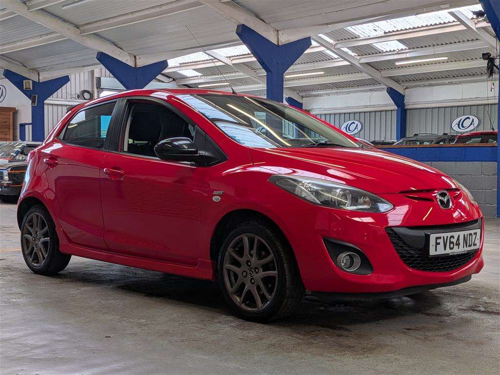 <p>2015 MAZDA 2 SPORT COLOUR EDITION</p>