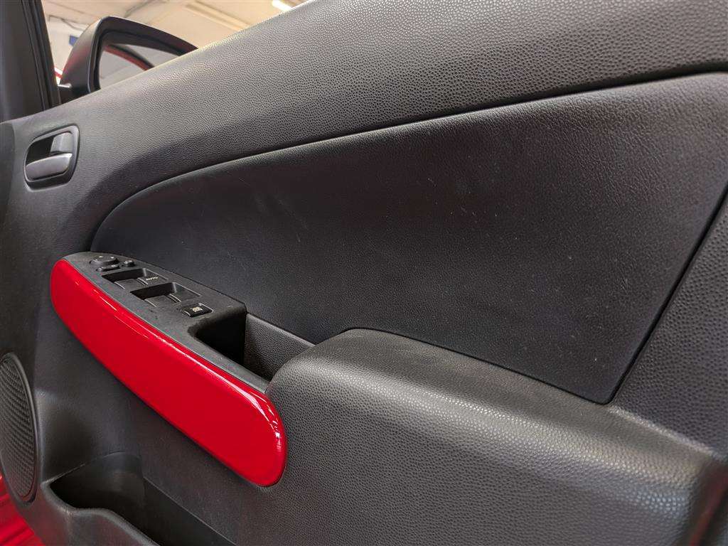 <p>2015 MAZDA 2 SPORT COLOUR EDITION</p>