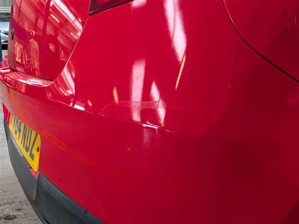 <p>2015 MAZDA 2 SPORT COLOUR EDITION</p>