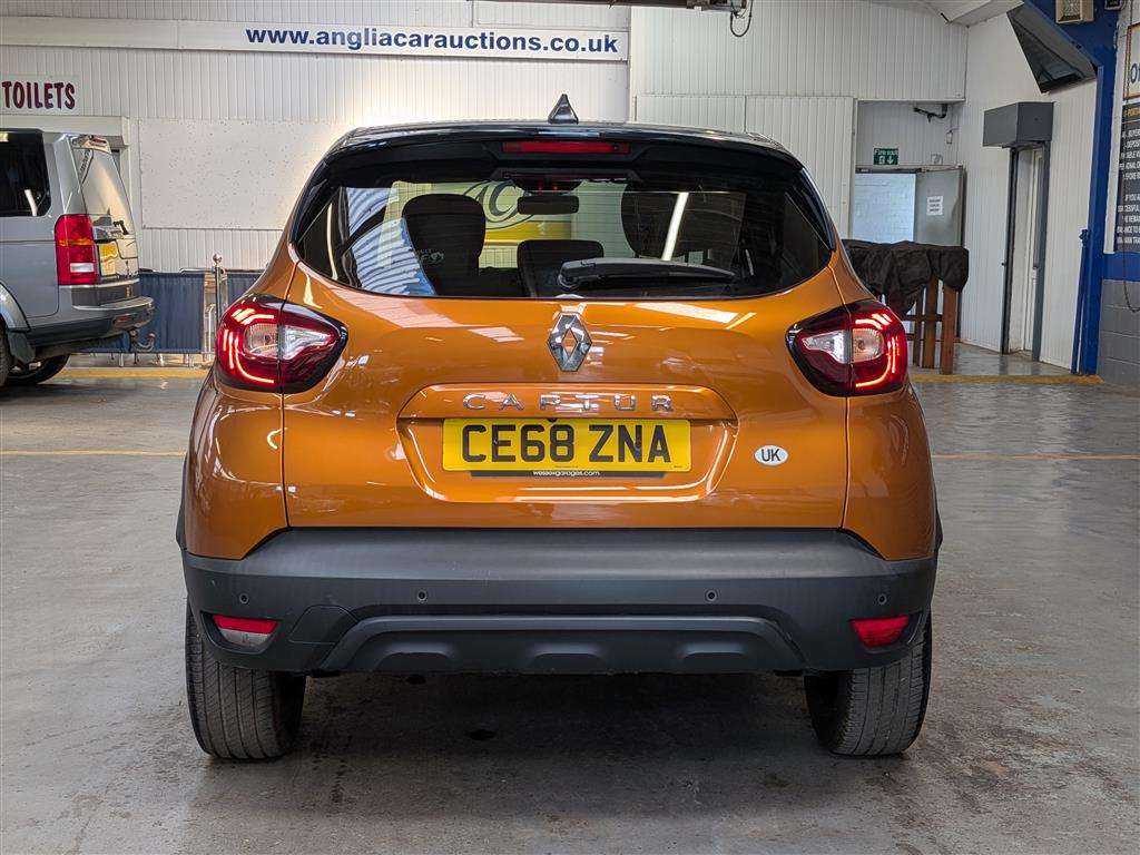 <p>2018 RENAULT CAPTUR ICONIC DCI AUTO</p>