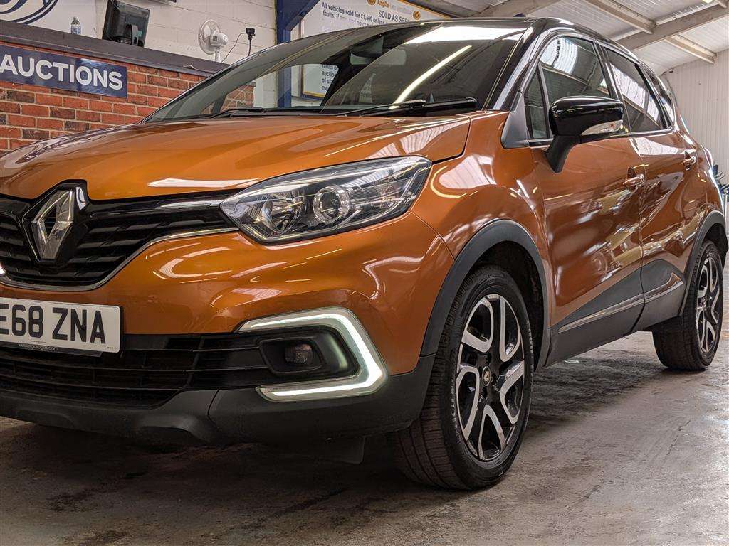 <p>2018 RENAULT CAPTUR ICONIC DCI AUTO</p>