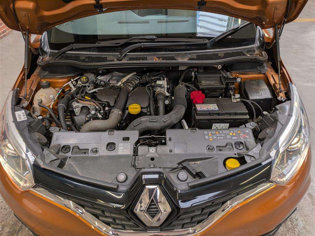 <p>2018 RENAULT CAPTUR ICONIC DCI AUTO</p>