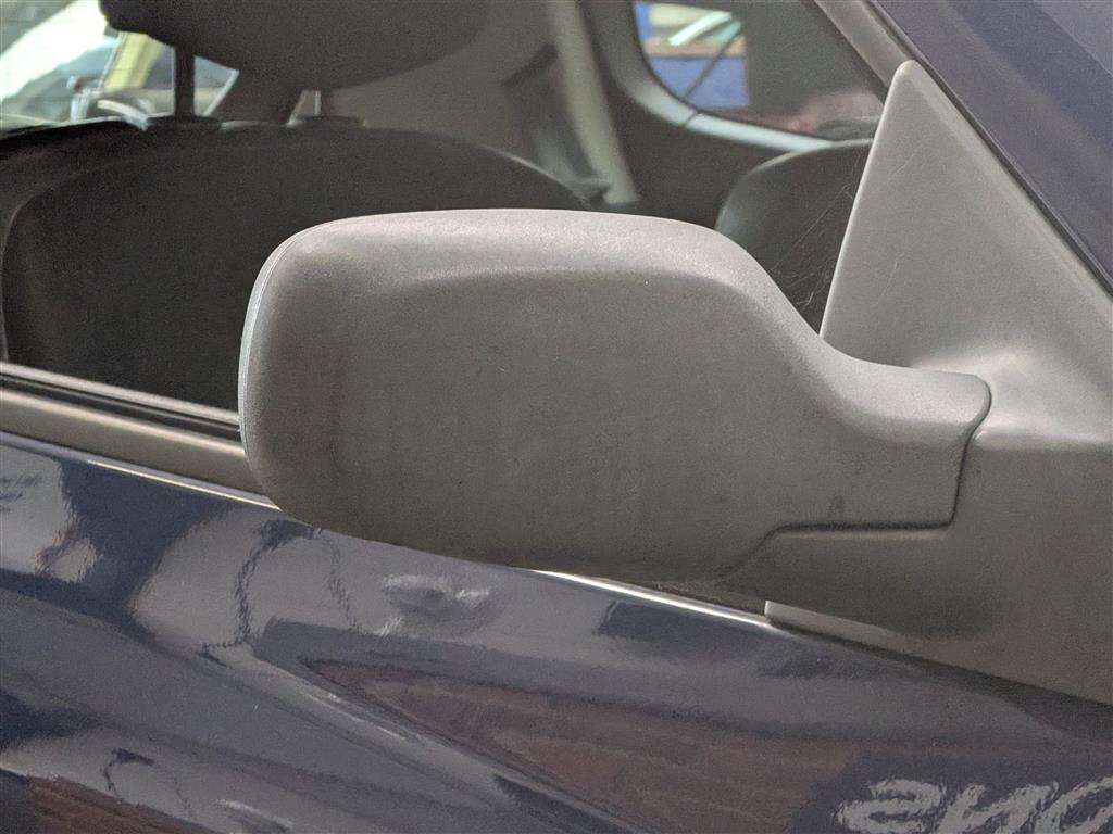 <p>2007 RENAULT CLIO TOMTOM 75 16V</p>