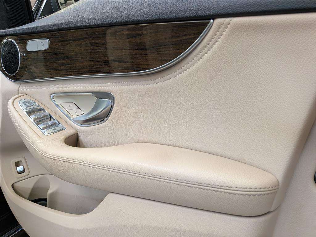 <p>2015 MERCEDES-BENZ C220 SPORT BLUETEC AUTO</p>