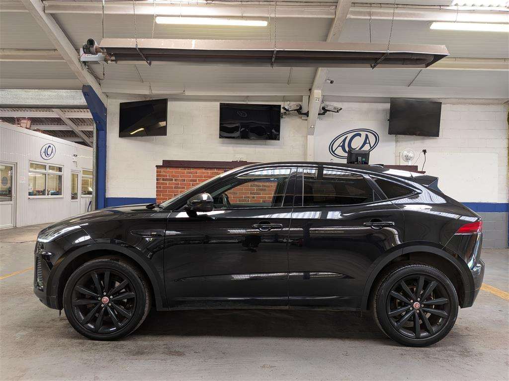 <p>2019 JAGUAR E-PACE R-DYNAMIC SE D AWD</p>
