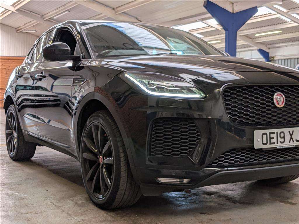 <p>2019 JAGUAR E-PACE R-DYNAMIC SE D AWD</p>