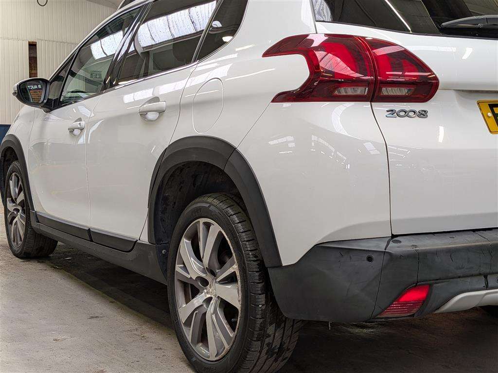<p>2017 PEUGEOT 2008 ALLURE S/S</p>