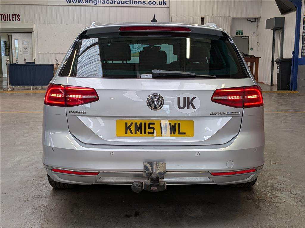 <p>2015 VOLKSWAGEN PASSAT GT TDI BLUEMOTION</p>