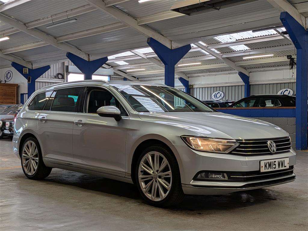 <p>2015 VOLKSWAGEN PASSAT GT TDI BLUEMOTION</p>
