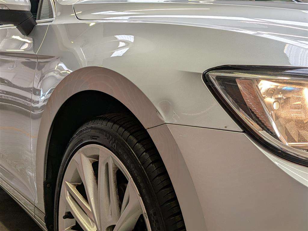 <p>2015 VOLKSWAGEN PASSAT GT TDI BLUEMOTION</p>