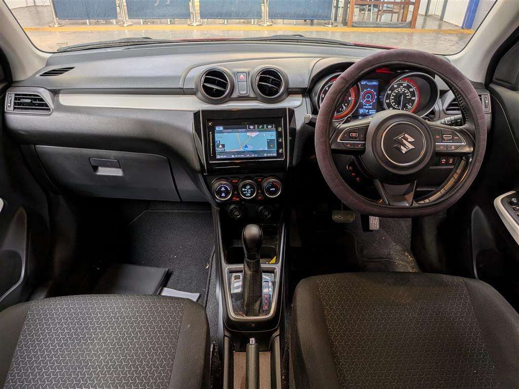 <p>2017 SUZUKI SWIFT SZ5 BOOSTERJET AUTO</p>