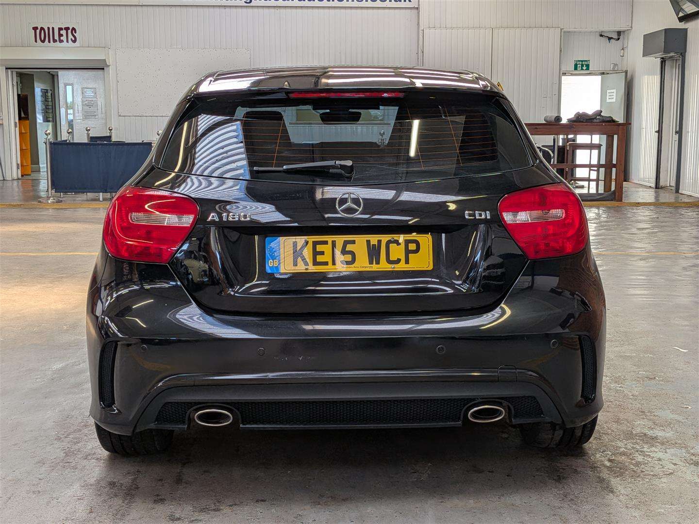 <p>2015 MERCEDES-BENZ A180 BLUE-CY AMG SPORT CD</p>
